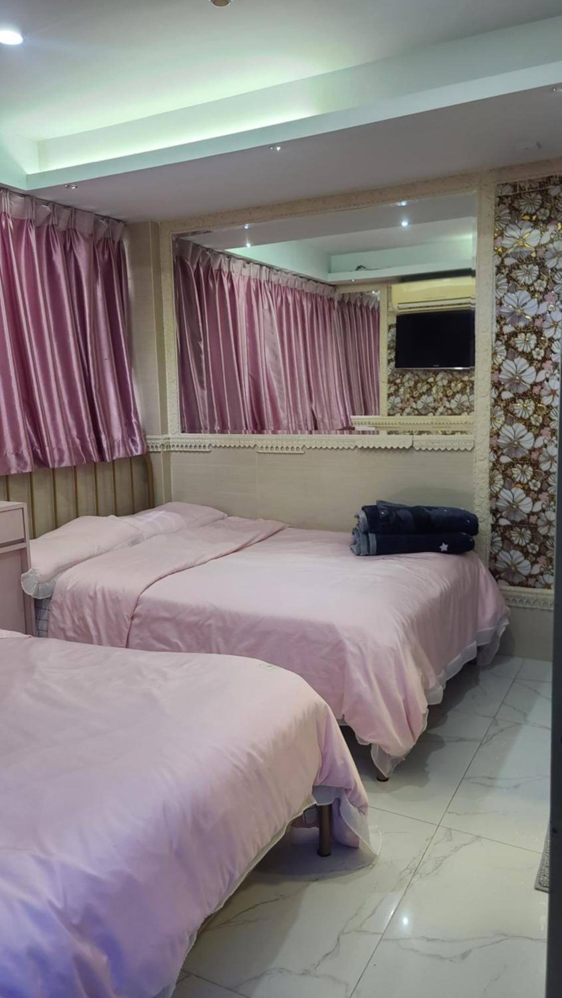 Longwin Hostel Hong Kong Ngoại thất bức ảnh