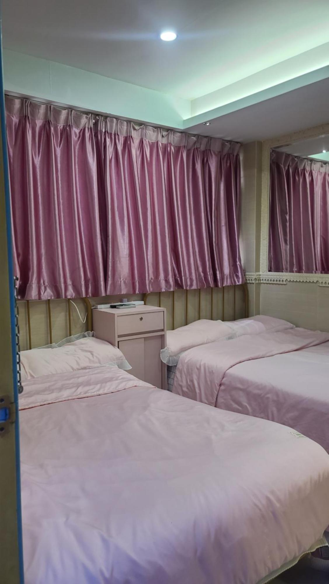 Longwin Hostel Hong Kong Ngoại thất bức ảnh