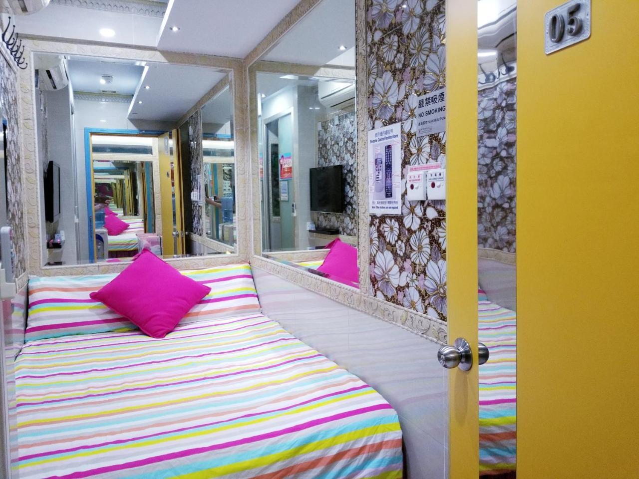 Longwin Hostel Hong Kong Ngoại thất bức ảnh